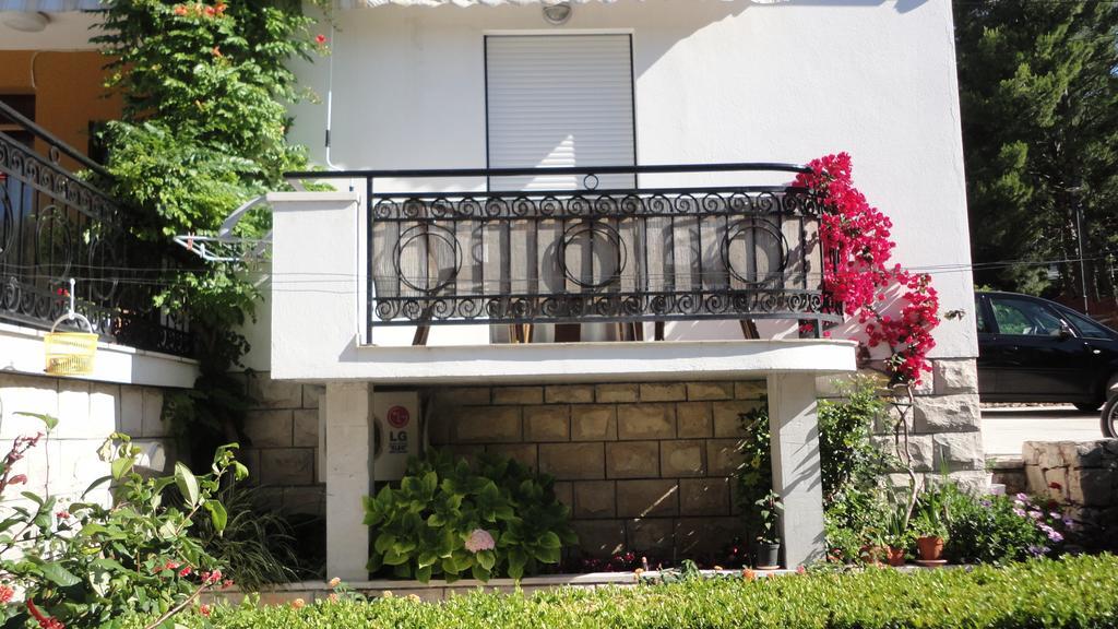 Guesthouse Apartment Bozica โบล ห้อง รูปภาพ