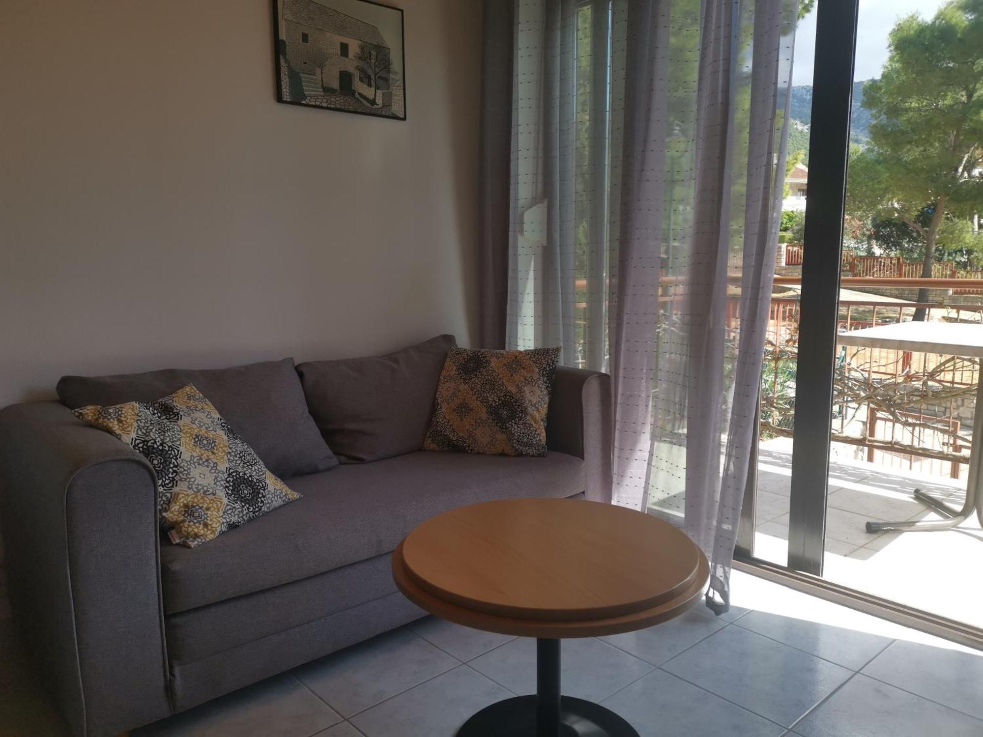Guesthouse Apartment Bozica โบล ภายนอก รูปภาพ
